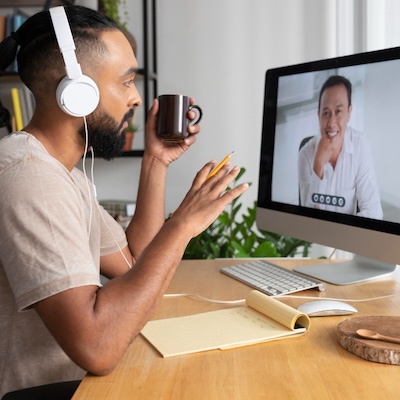 Sesión de terapia en línea